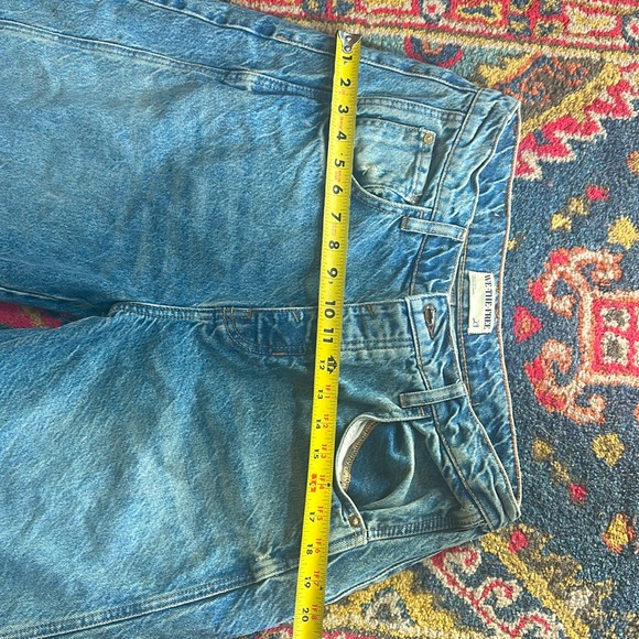 WE THE FREE FP Barrel Denim Jeans. Size 29 . Wore once /washed and I lost weight - Picture 7 of 8